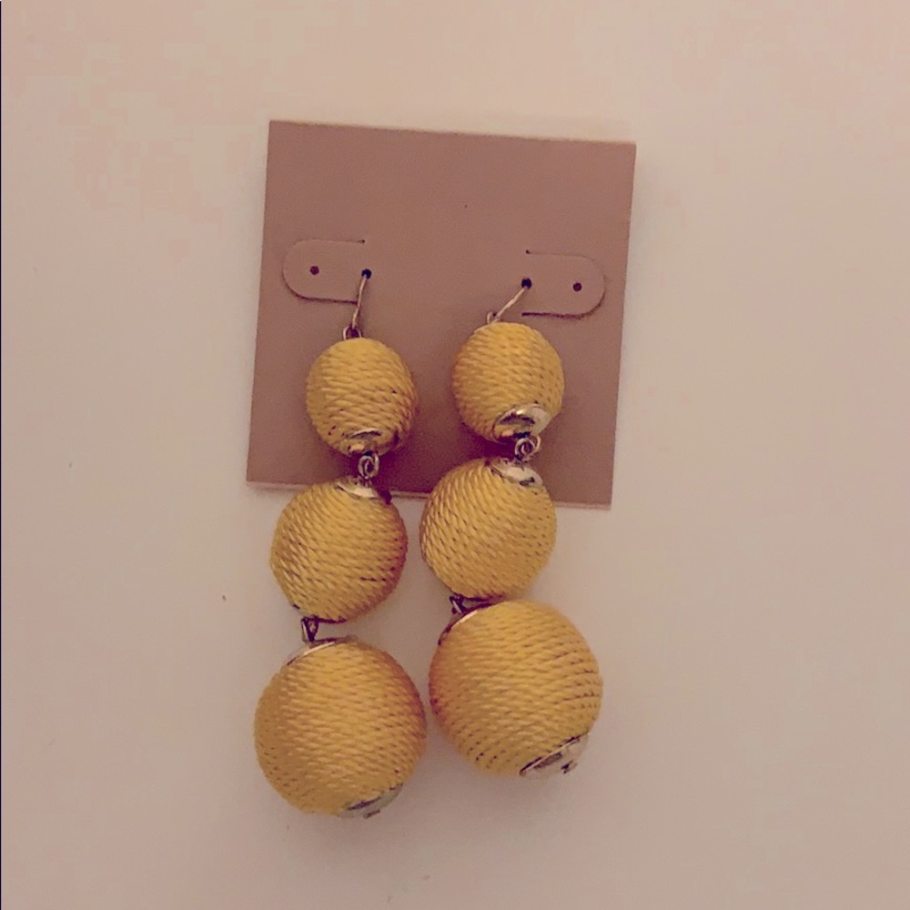 3 Tier Ball Drop Dangle Earrings Gold Thread